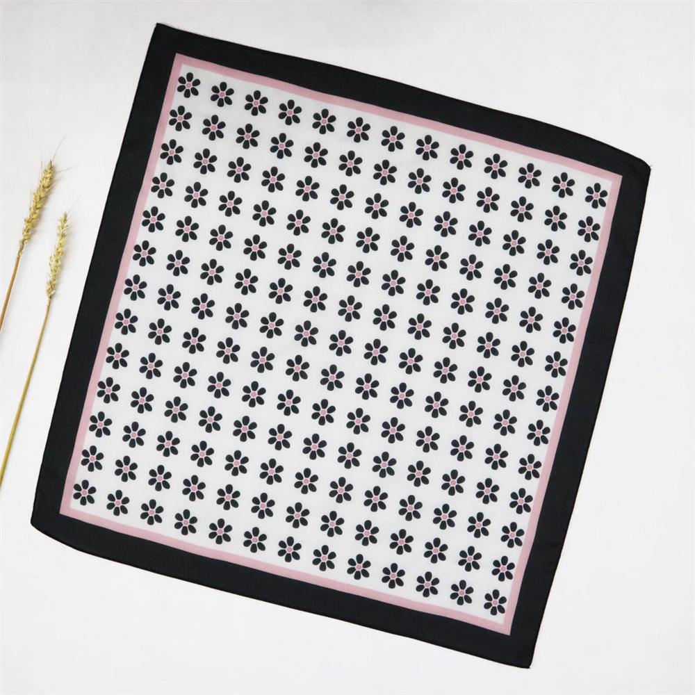 SQUARE PRINTING SCARF